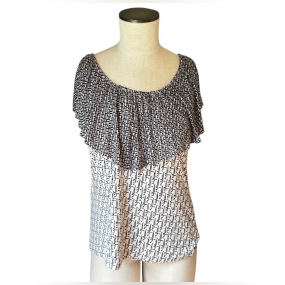 Anthropologie Postmark Women's Abstract Off Shoulder Ruffle Top Blouse Sz M - Picture 2 of 7